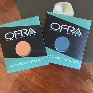 Bundle of 2 OFRA eyeshadows